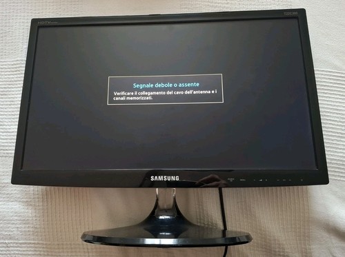 Monitor samsung pollici - 22",